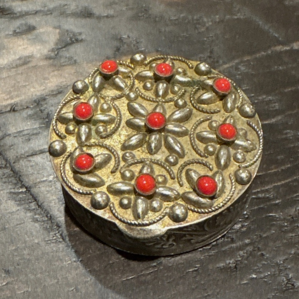 Antique Vintage Ornate Trinket Box Red & Silver Beaded Made in
Italy 1900’s